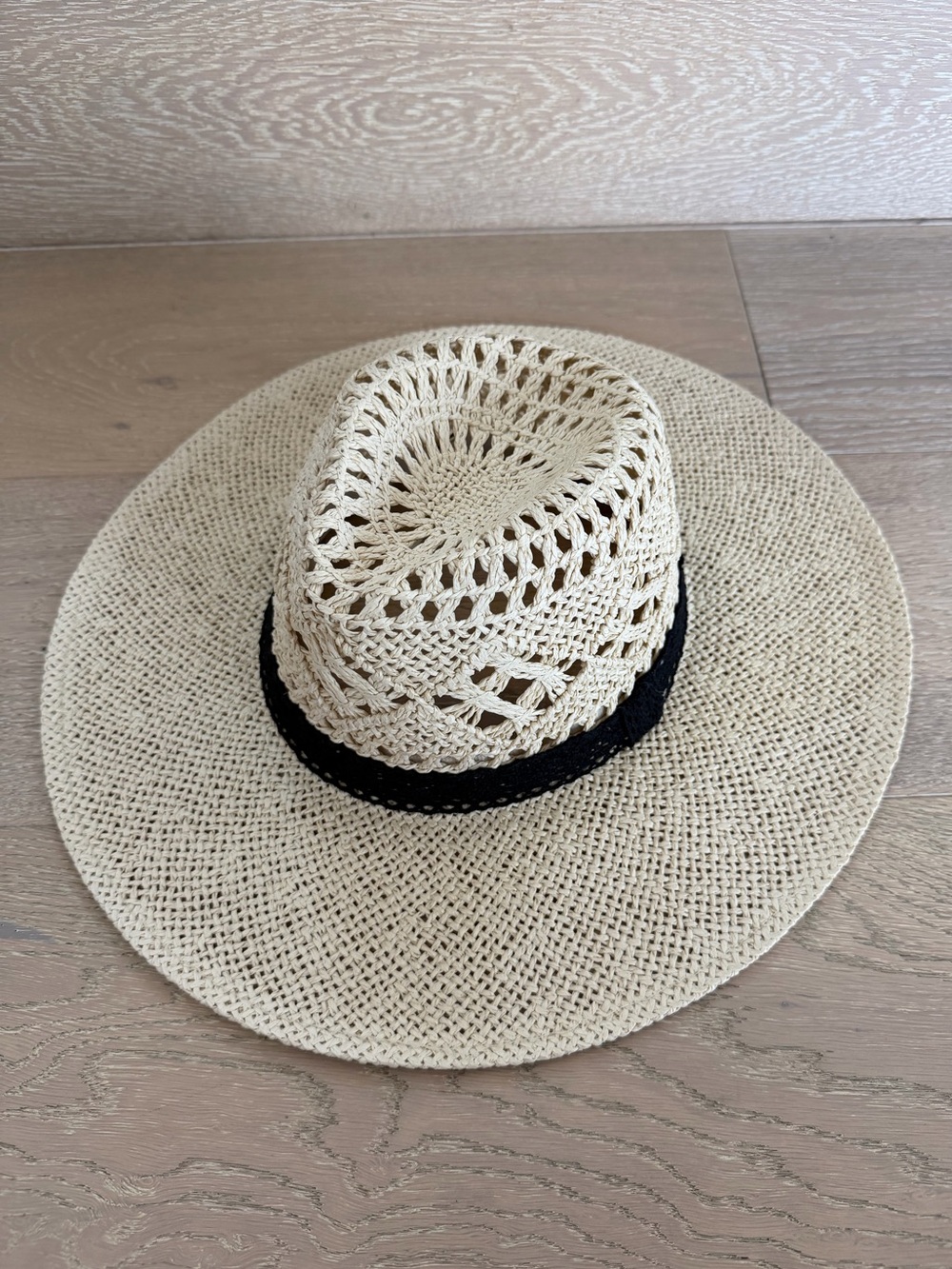 Crochet Paper Straw Wide Brim Fedora Hat Natural Black OS